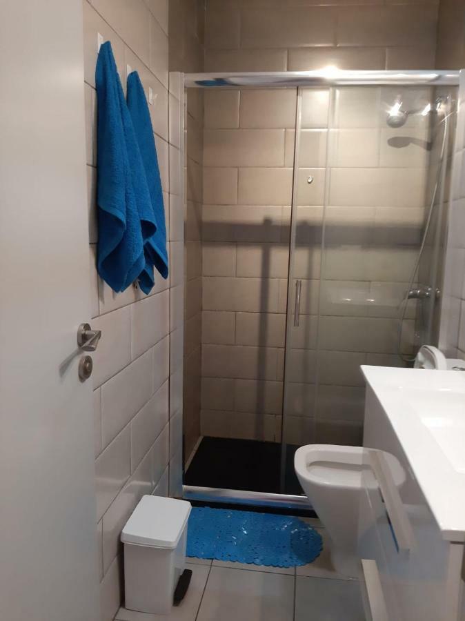 Comfortable Apartment Next To The Pools 阿德耶 外观 照片